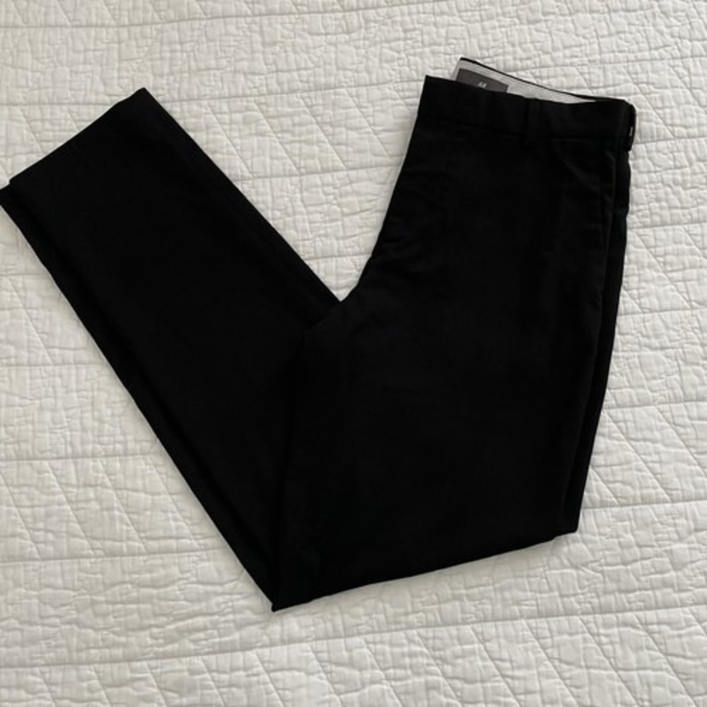 H&M Men's Black Slim Fit Straight Leg Dress Pants Flat Front Stretch 32W